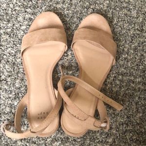 Cute nude sandals